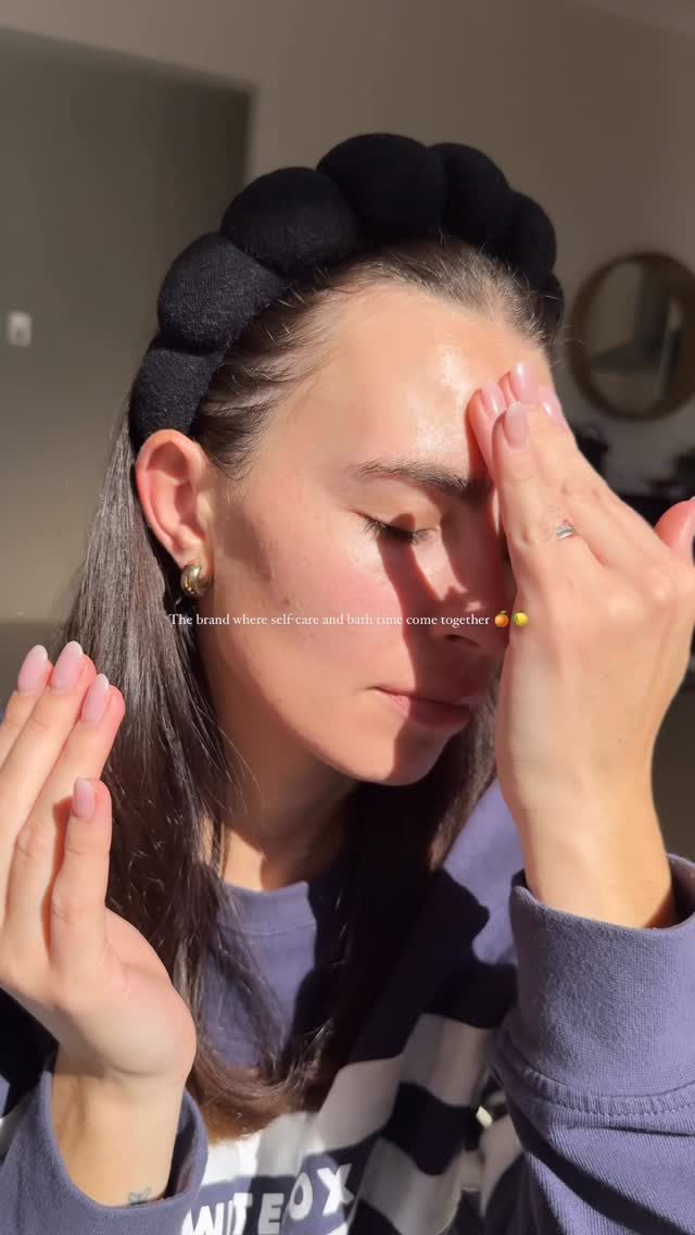 Instagram post from airiandeve. This post is in position 1.